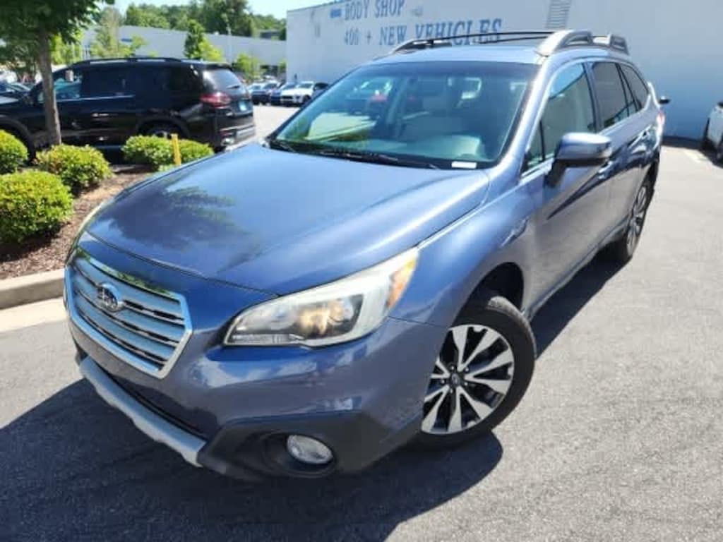 Used 2015 Subaru Outback 2.5i Limited w/Moonroof/KeylessAccess/Nav/EyeSight SUV