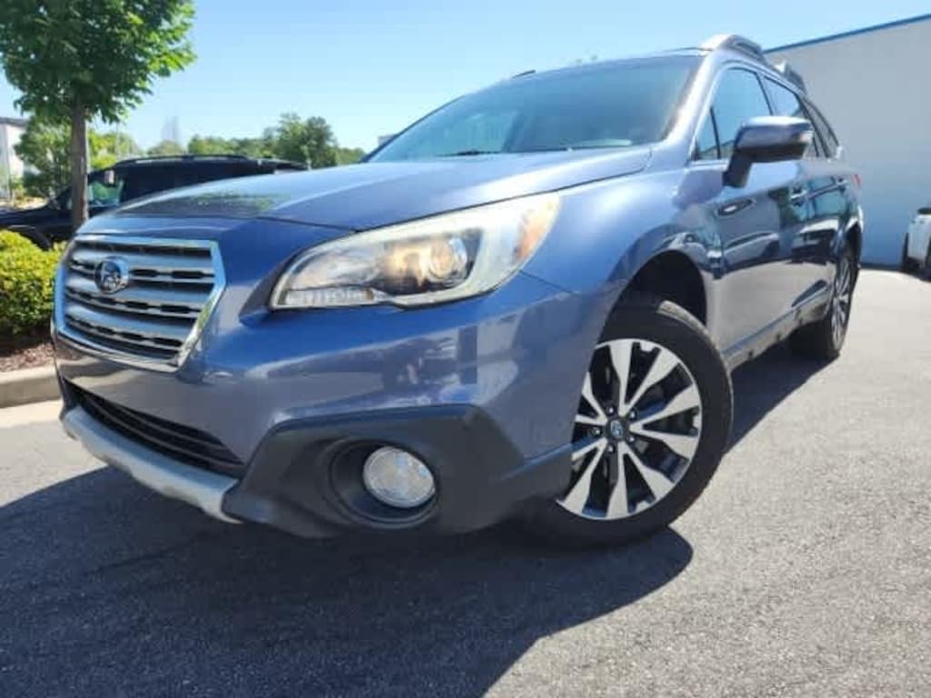 Used 2015 Subaru Outback 2.5i Limited w/Moonroof/KeylessAccess/Nav/EyeSight SUV